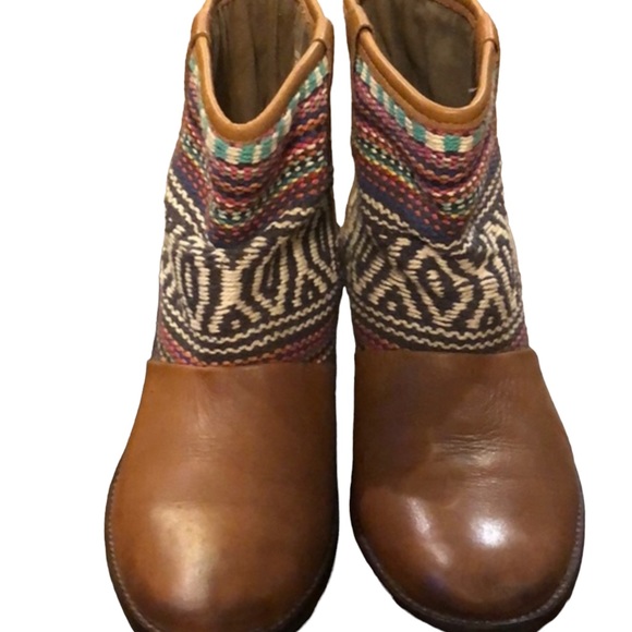 Zara Multicolored Boots - Picture 6 of 15